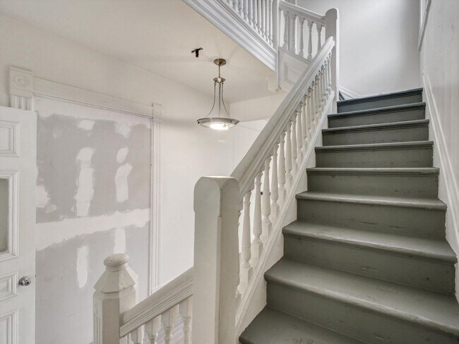 Foto del edificio - 614 E 23rd St