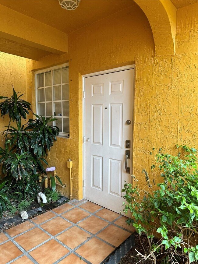 Building Photo - 7550 NW 175th St
