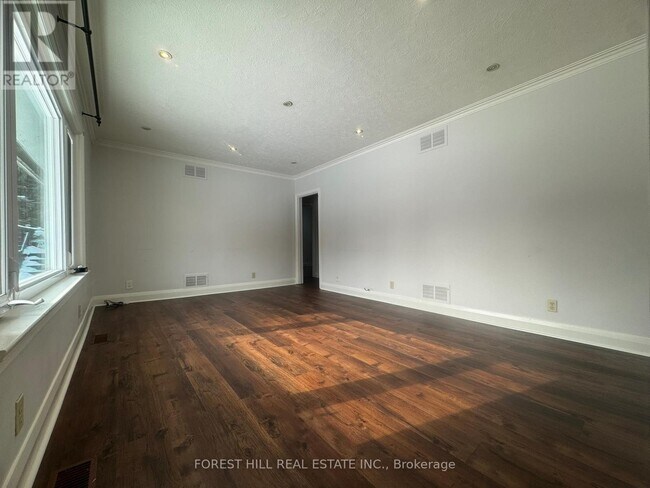 Photo du bâtiment - 86 Grandview Ave