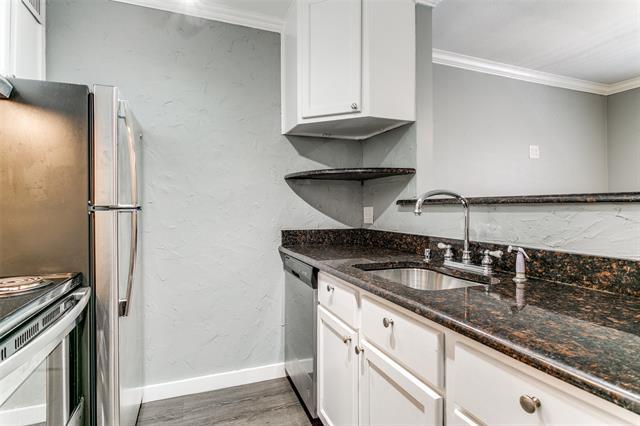 Foto del edificio - 4525 Gilbert Ave