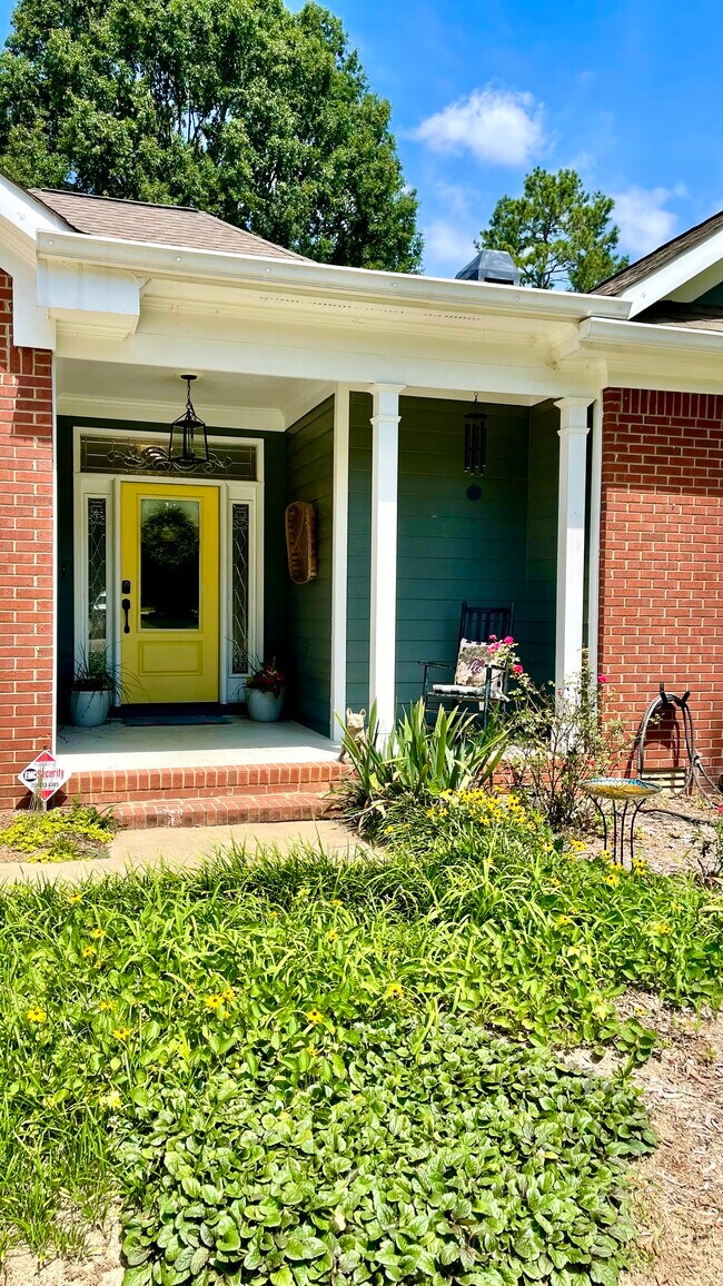 Building Photo - 1051 Oconee Crossing Cir