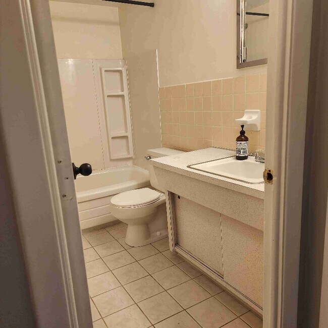 Foto del edificio - 21921 River Oaks Dr