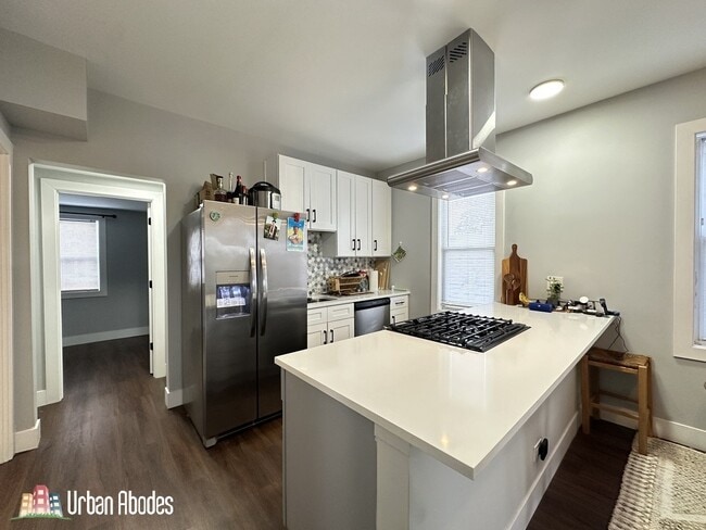 Building Photo - 1721 N Mozart St