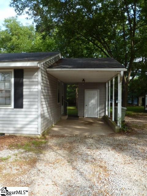 Building Photo - 301 E Butler Rd
