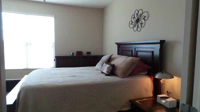 Foto del edificio - 6337 Chetti Dr