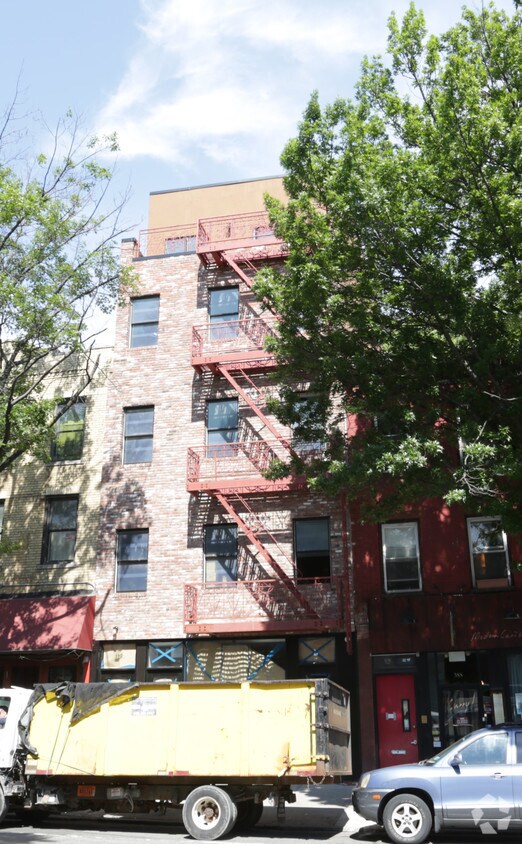 Fotografía del edificio - Prime Park Slope Retail