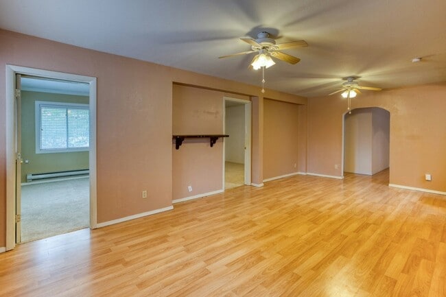 Foto del edificio - 2073 Thousand Pines Dr