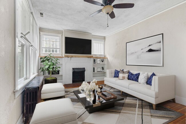 Building Photo - Charming 4-Bedroom Home with In-Law Suite ...