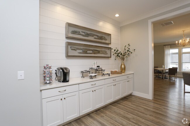 Casa club - Old Battles Place