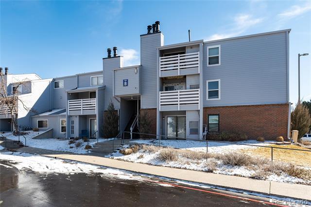 Foto del edificio - 7665 E Eastman Ave