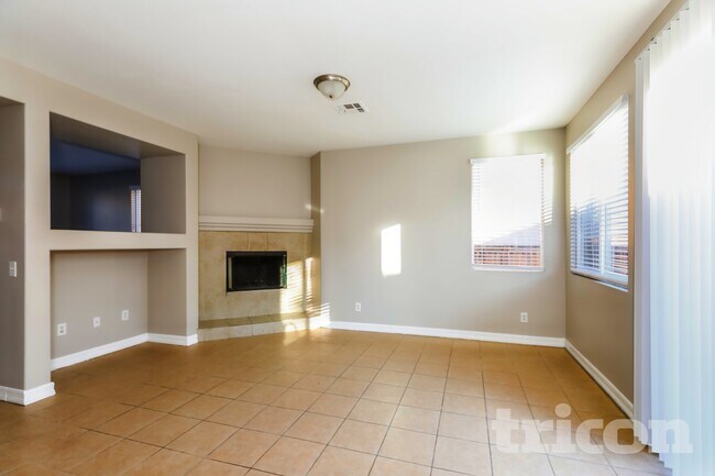 Foto del edificio - 13741 Starshine Dr