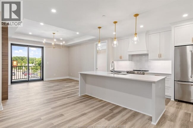 Photo du bâtiment - 1855 Wyoming Ave