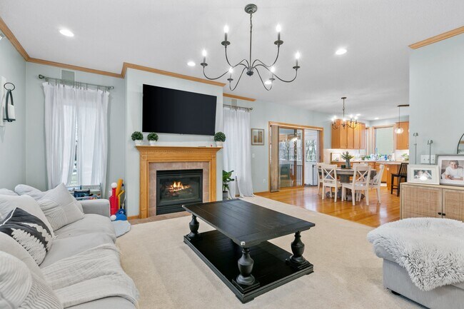 Foto del edificio - 8633 Carriage Hill Ct