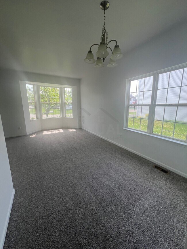 Building Photo - 38170 Palmateer Road, Westland, MI 48186 -...