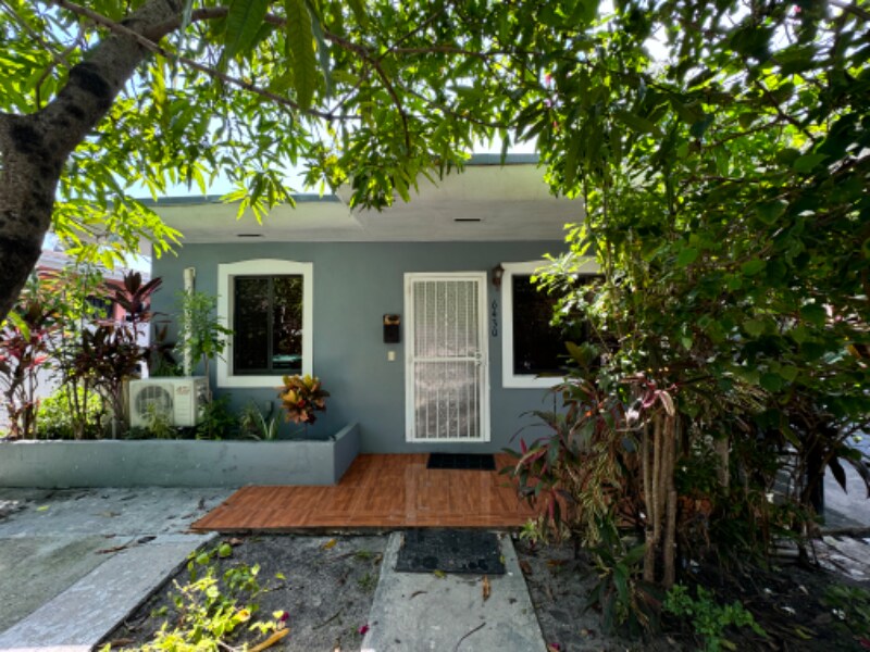 Foto principal - 6430 NE 1st Pl