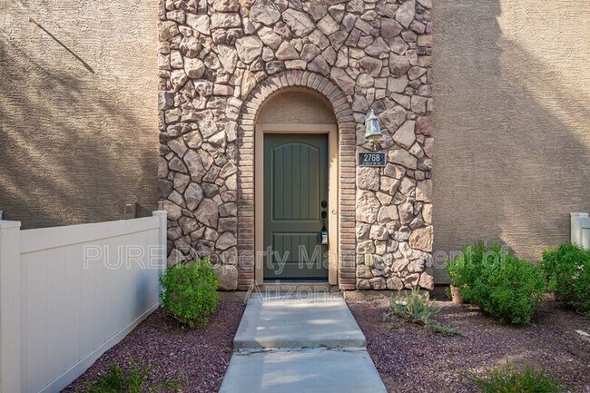 Building Photo - 2768 S Sulley Dr