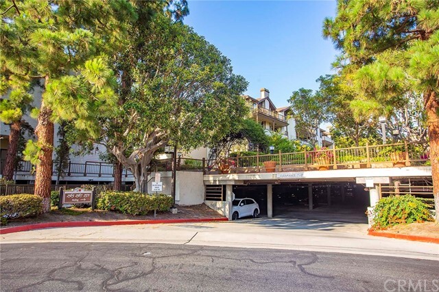 Primary Photo - 2563 Plaza del Amo Plz