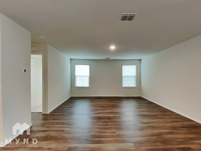 Foto del edificio - 707 Wild Olive Wy