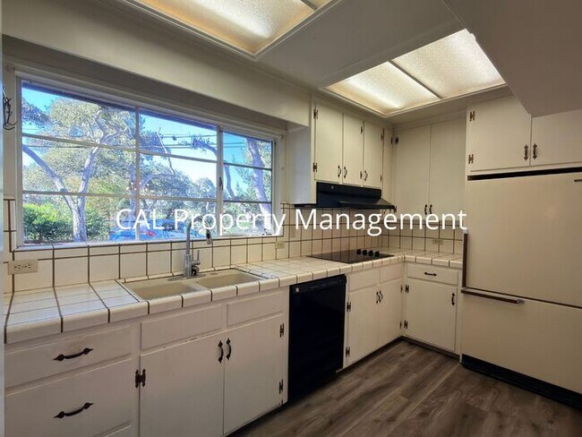 Foto del edificio - Beautiful 3-Bedroom Pebble Beach Home!