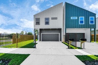 Building Photo - 9303 Jutland Rd