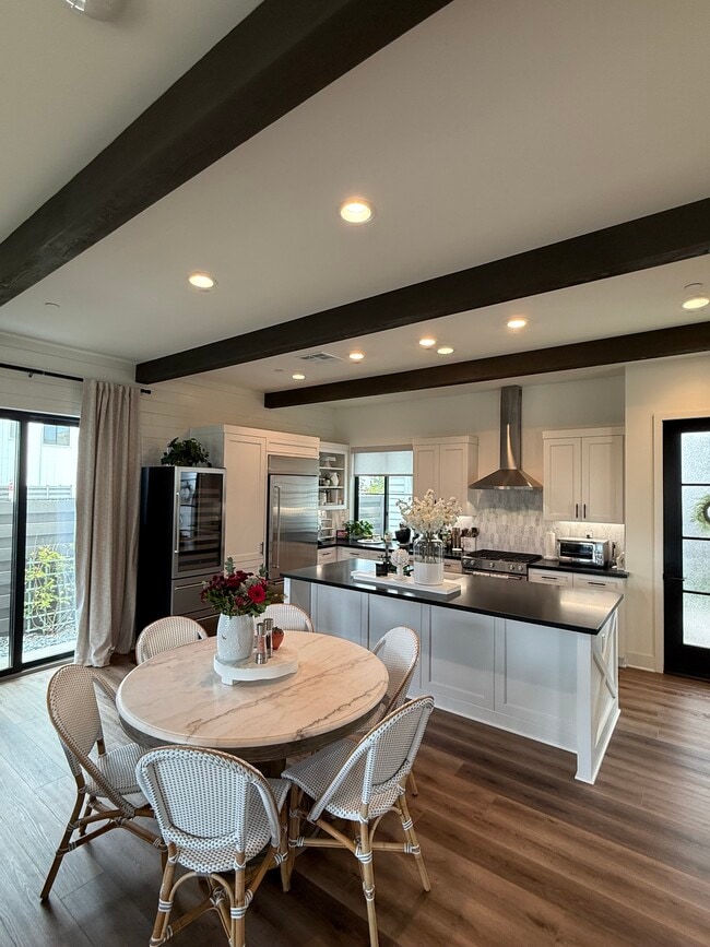 Building Photo - 1210 Molara Ln
