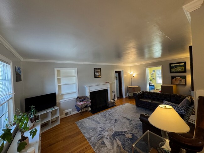 Foto del edificio - 4606 Jones Bridge Rd