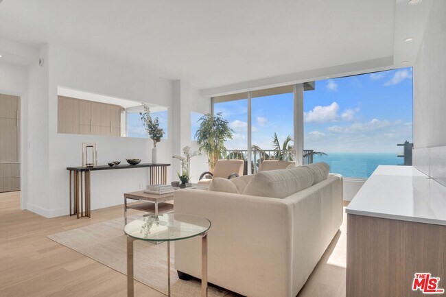 Foto del edificio - 17350 Sunset Blvd