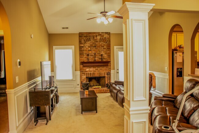 Building Photo - 1109 Norsworthy Ml