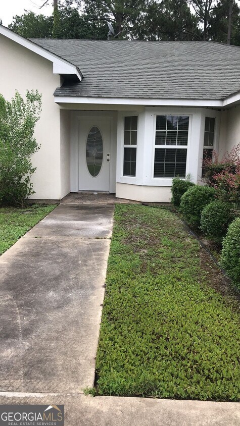 Primary Photo - 108 Magnolia Ct