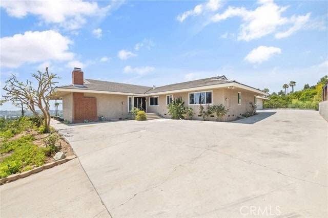 Foto del edificio - 1281 Mayapan Rd