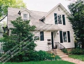 Building Photo - 152 E Gorham St