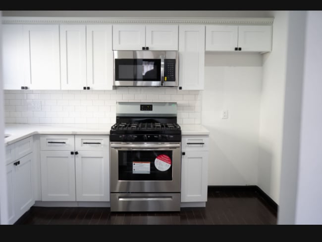 Foto del edificio - 194-08 116th Ave