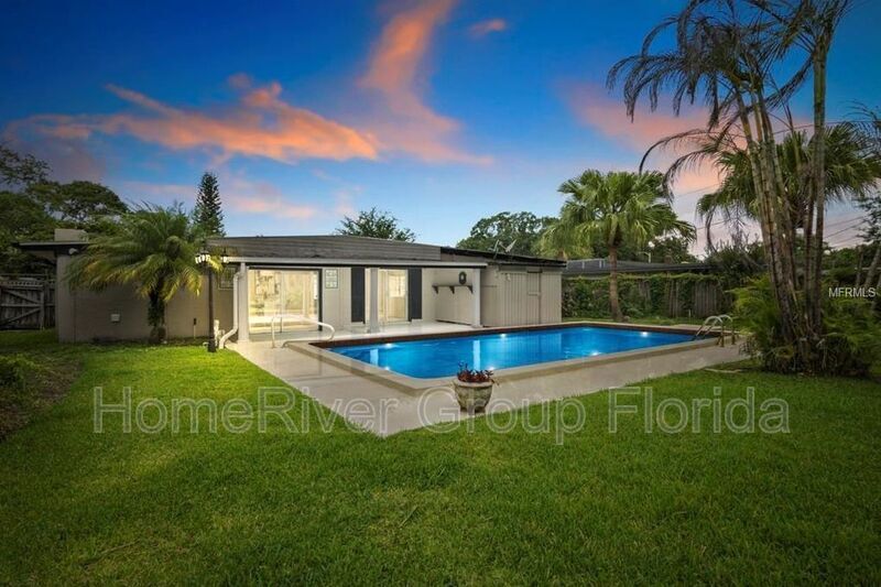 Foto del edificio - 145 Verbena Dr