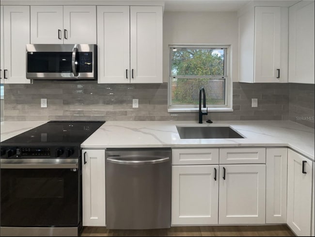 Building Photo - 2642 49th Street N