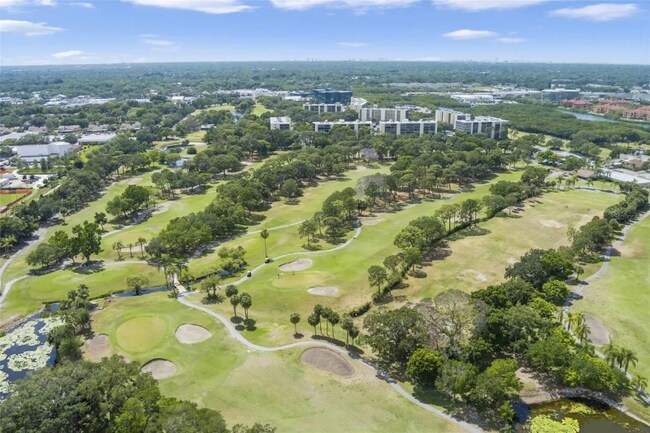 Building Photo - 2900 Cove Cay Dr