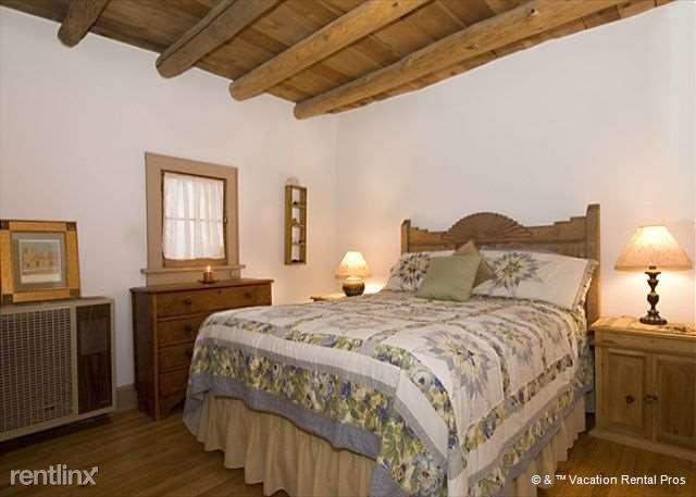 Foto del edificio - 517 Alarid St