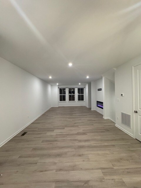 Familia y comedor - 208 Douglas Way