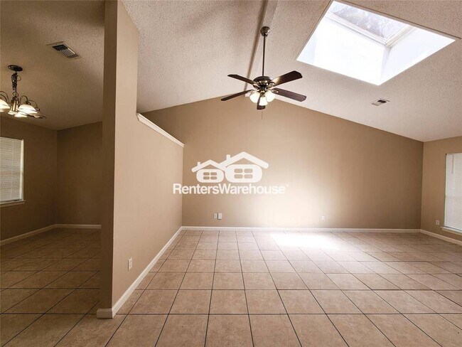Foto del edificio - 3207 Glade Springs Dr
