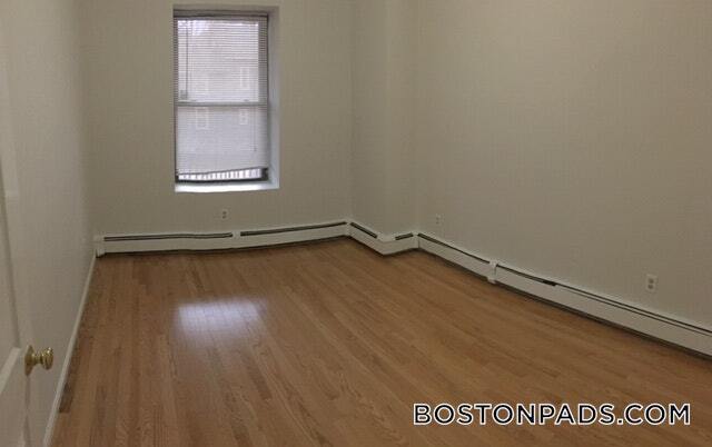 Foto del edificio - 3148 Washington St