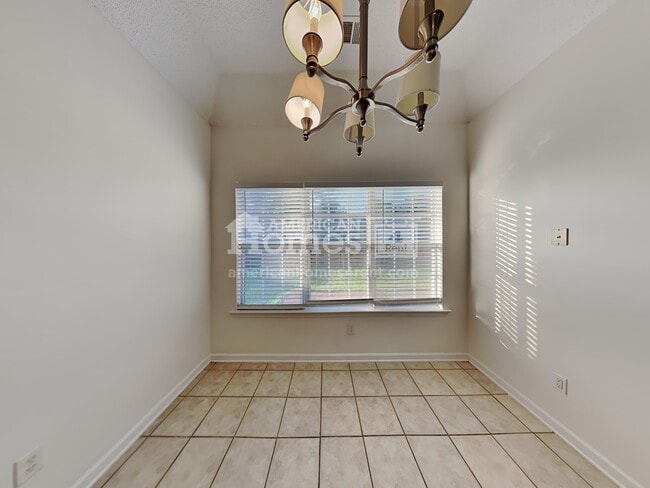Building Photo - 6778 Whitten View Lane