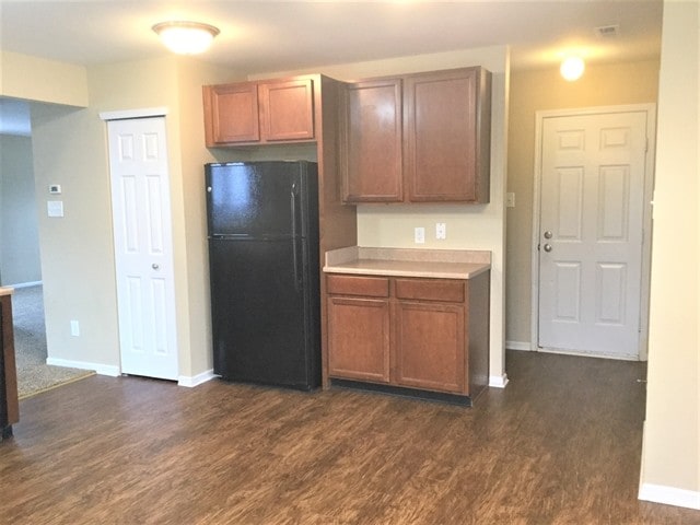 Building Photo - 502 Bourneside Drive