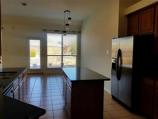 Foto del edificio - 3405 Timber Brook Dr