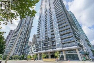 Building Photo - 223-1223 Webb Dr