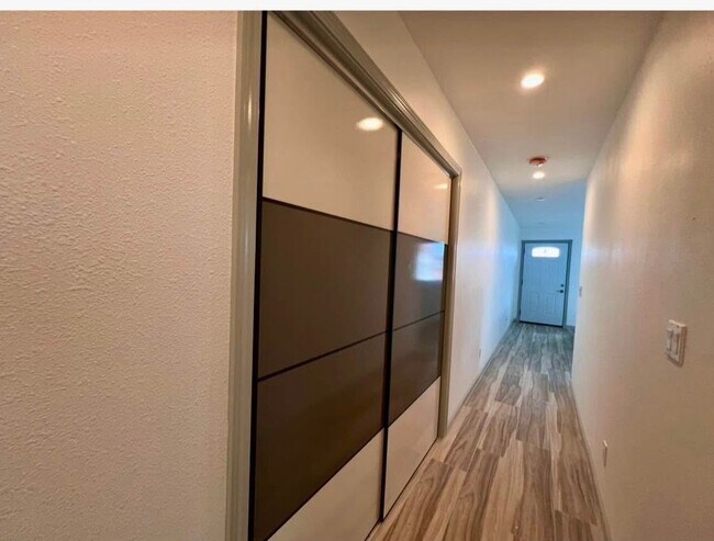 Foto del edificio - 92-221 Kuamu Pl