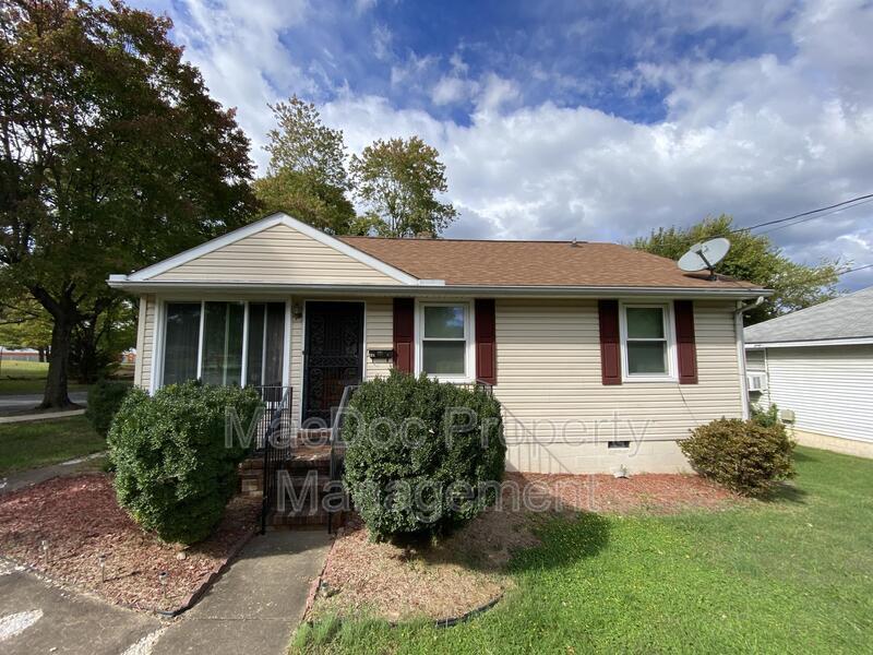 221 Frazier St, Fredericksburg, VA 22401 House Rental in