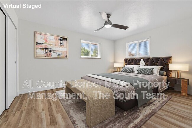 Building Photo - 9050 N Elm Ct