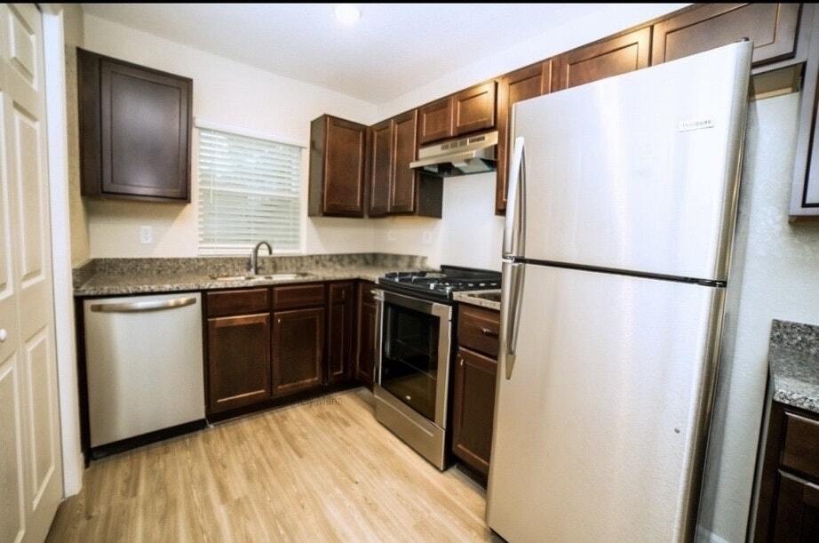 Foto del edificio - 316 Pleasant Grove Rd
