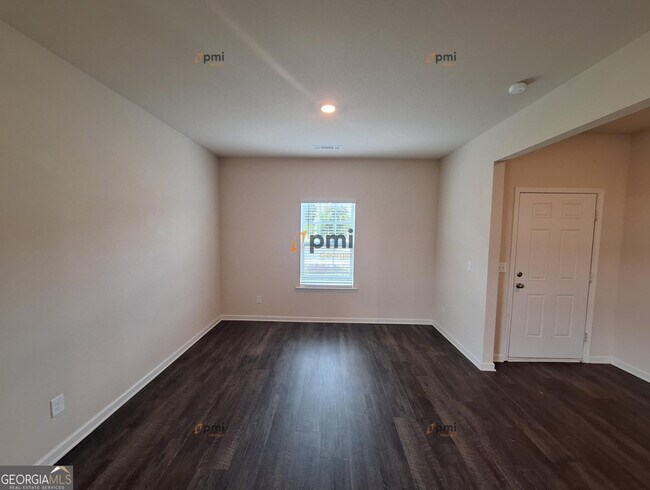 Building Photo - 110 Foley Dr