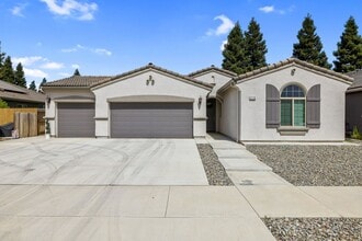 Building Photo - 3116 S Kennedy St