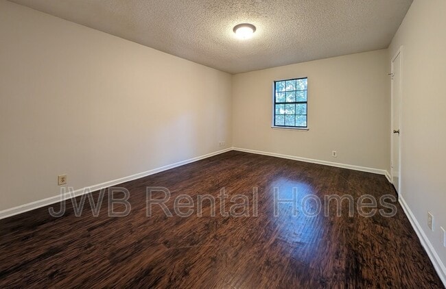 Building Photo - 4442 Georgetown Dr